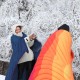 多用途で軽量なキャンプ用の毛布、室内外での使用に適した旅行用のダウン代替品、ソファ、飛行機、車、ピクニック、ハイキング、バックパッキング、コンサート、ビーチ、RV用のラップ毛布、132.08x190.5cm