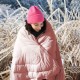 多用途で軽量なキャンプ用の毛布、室内外での使用に適した旅行用のダウン代替品、ソファ、飛行機、車、ピクニック、ハイキング、バックパッキング、コンサート、ビーチ、RV用のラップ毛布、132.08x190.5cm