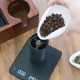磁器製コーヒー豆計量カップ、セラミック製茶さじ、ルーズリーフティー用、湾曲した円盤本体エスプレッソマシンアクセサリー